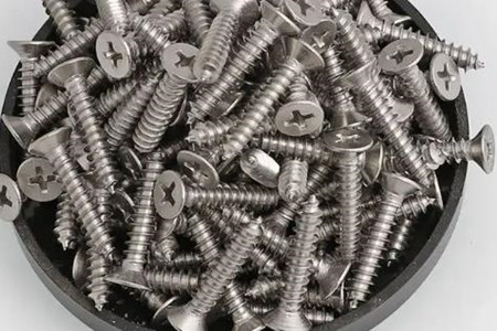不銹鋼自攻螺釘出現(xiàn)質量問題的原因