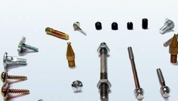 不銹鋼非標(biāo)螺釘會不會生銹？